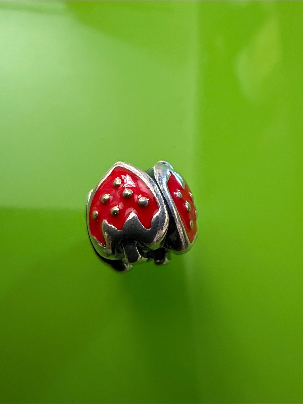Authentic Pandora Straberry charm Silver